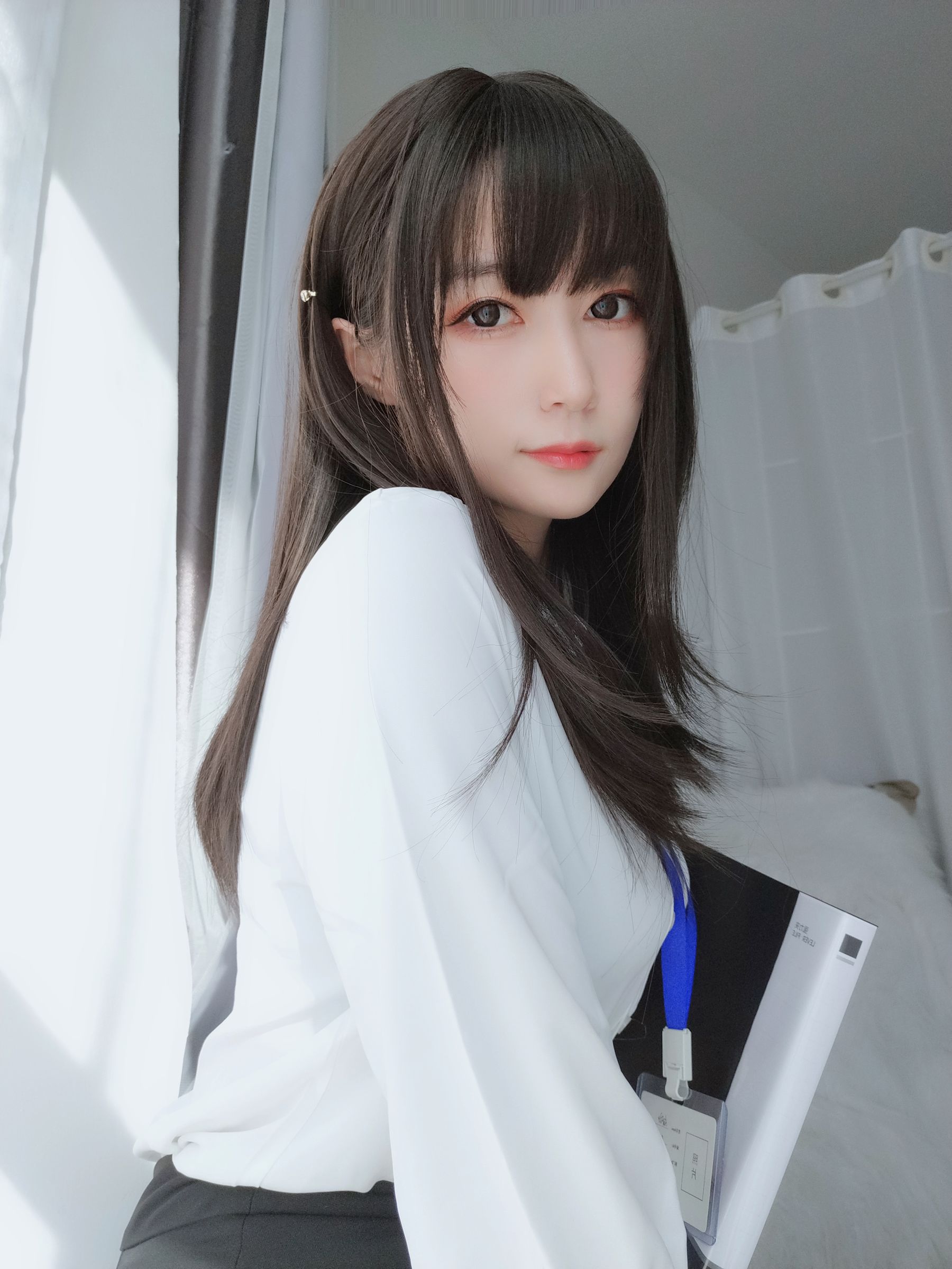 Coser小姐姐白银81–制服写真插图4